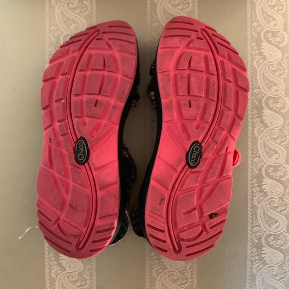 Strappy CHACOS - Picture 5 of 5